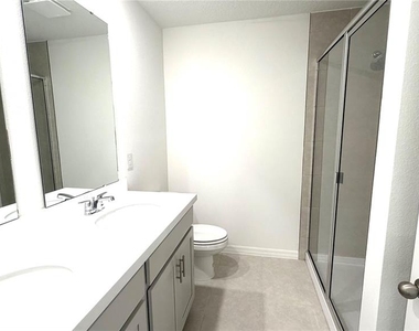 706 Blissful Gardens Way - Photo Thumbnail 10