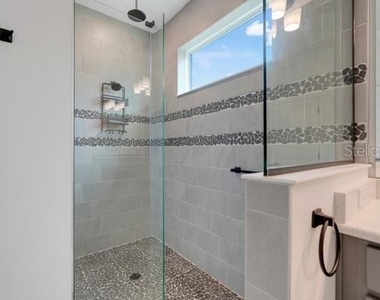 2025 Axel Street - Photo Thumbnail 27