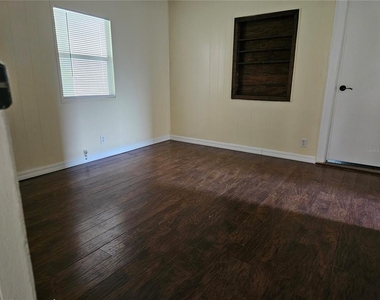 472 Bryant Street - Photo Thumbnail 11