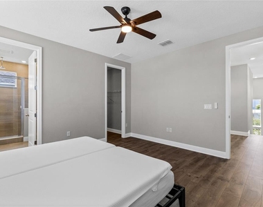 10205 Pearson Avenue - Photo Thumbnail 14