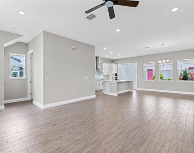 10205 Pearson Avenue - Photo Thumbnail 8