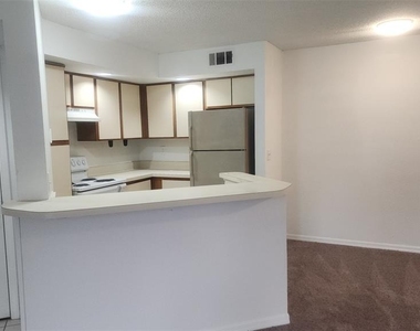5713 Gatlin Avenue - Photo Thumbnail 2