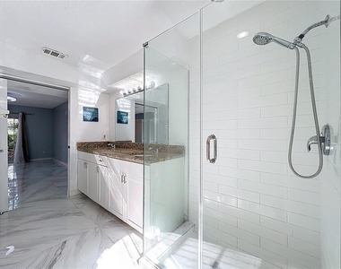 622 Anhinga Road - Photo Thumbnail 23