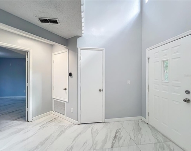 622 Anhinga Road - Photo Thumbnail 1