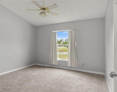 301 S Capen Ave - Photo Thumbnail 14