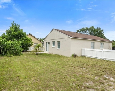 301 S Capen Ave - Photo Thumbnail 24