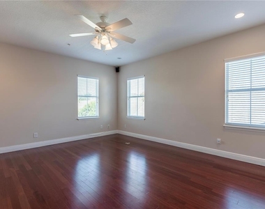 1608 Hanks Avenue - Photo Thumbnail 27