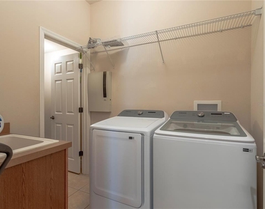 1608 Hanks Avenue - Photo Thumbnail 10