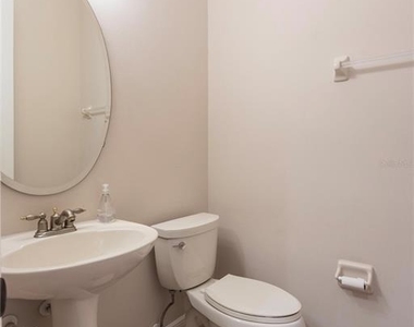 1608 Hanks Avenue - Photo Thumbnail 11