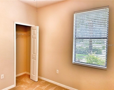 4114 Via Piedra Circle - Photo Thumbnail 11