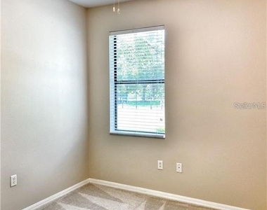 4114 Via Piedra Circle - Photo Thumbnail 7