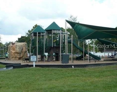 4114 Via Piedra Circle - Photo Thumbnail 23