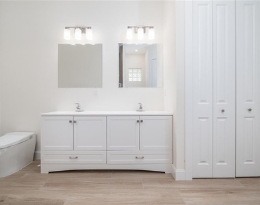 9 Watkins Place - Photo Thumbnail 15
