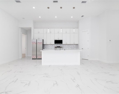 9 Watkins Place - Photo Thumbnail 9
