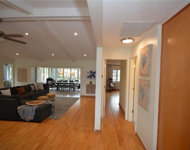 58 Comanche Court - Photo Thumbnail 20