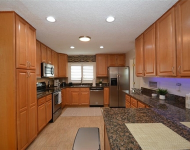 58 Comanche Court - Photo Thumbnail 7