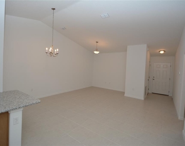 31 Zoeller Court - Photo Thumbnail 7