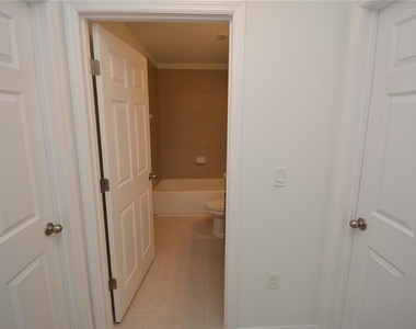 31 Zoeller Court - Photo Thumbnail 15