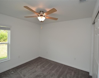 31 Zoeller Court - Photo Thumbnail 12