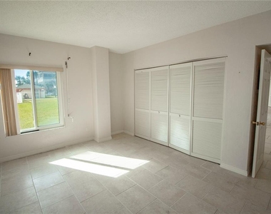 3600 S Ocean Shore Boulevard - Photo Thumbnail 11