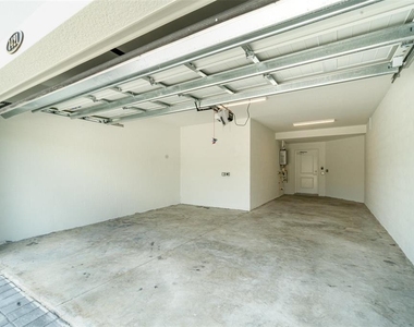 15194 Bluffton Lane - Photo Thumbnail 20