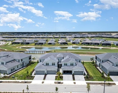 15194 Bluffton Lane - Photo Thumbnail 24