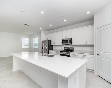 15194 Bluffton Lane - Photo Thumbnail 6