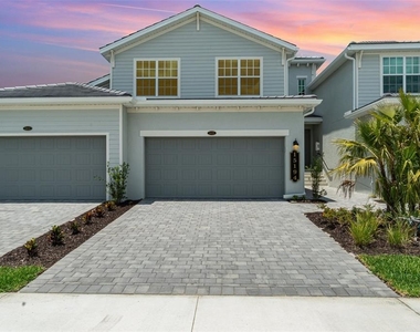 15194 Bluffton Lane - Photo Thumbnail 1