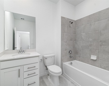 15194 Bluffton Lane - Photo Thumbnail 14