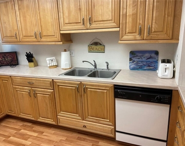 700 Golden Beach Boulevard - Photo Thumbnail 4