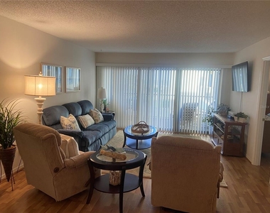 700 Golden Beach Boulevard - Photo Thumbnail 5