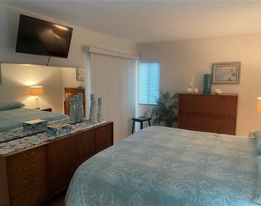 700 Golden Beach Boulevard - Photo Thumbnail 7