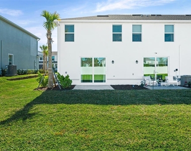 14333 Lilac Sky Terrace - Photo Thumbnail 32