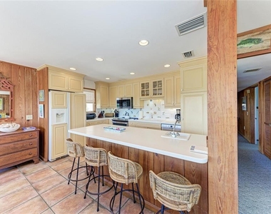 102 Palmetto Avenue - Photo Thumbnail 13