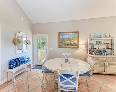 101 Palm Avenue - Photo Thumbnail 13