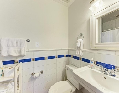 101 Palm Avenue - Photo Thumbnail 22