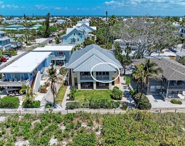 101 Palm Avenue - Photo Thumbnail 31