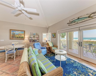 101 Palm Avenue - Photo Thumbnail 5