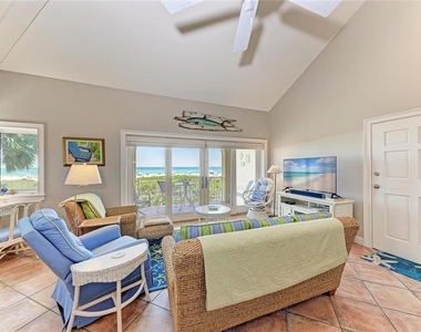 101 Palm Avenue - Photo Thumbnail 4