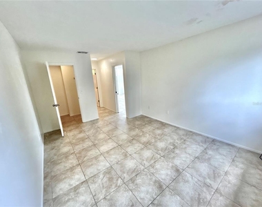 4224 62nd Street W - Photo Thumbnail 7