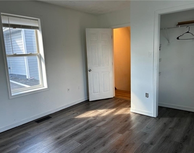 138 S 3rd Street - Photo Thumbnail 9