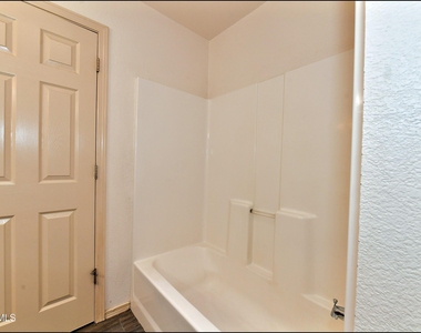804 Margarita Street - Photo Thumbnail 33