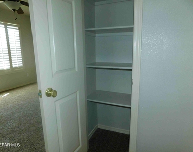 10021 Railroad Drive - Photo Thumbnail 20