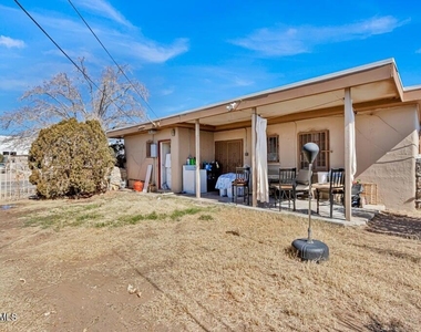 1309 Zuni Place - Photo Thumbnail 13