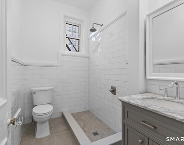 284 Orange Street - Photo Thumbnail 11