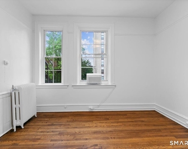 284 Orange Street - Photo Thumbnail 10