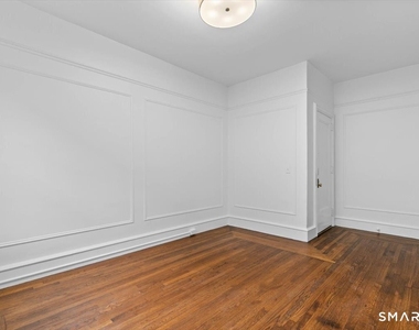 284 Orange Street - Photo Thumbnail 7