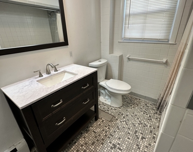 36 Pleasant Street - Photo Thumbnail 10