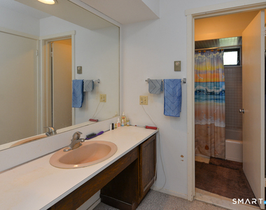 548 Heritage Village - Photo Thumbnail 8