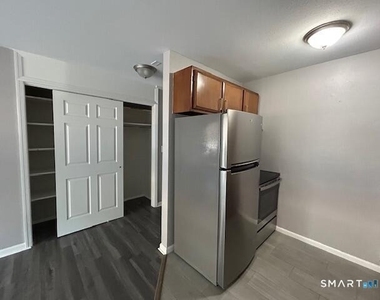 40-1 Prospect Avenue - Photo Thumbnail 5